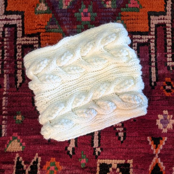 White Infinity Scarf - Picture 1 of 3